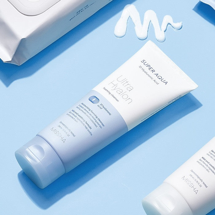 Missha Super Aqua Ultra Hyalron Foaming Cleanser - 200ml