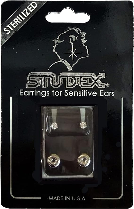 Studex 4MM مكعب زركونيا خالية من الحساسية الأذن الفولاذ المقاوم للصدأ ترصيع | مثالي للارتداء اليومي